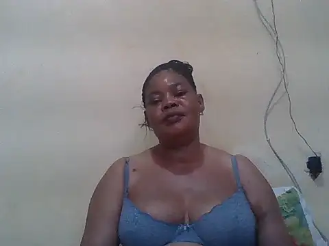 Snapshot of ANALQUEEN4 chatting on July 10, 3:14 pm ANALQUEEN4 online show from July 10, 3:14 pm