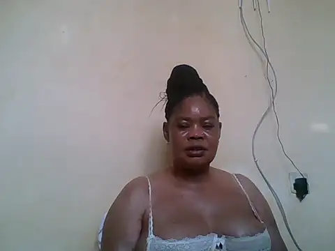 Snapshot of ANALQUEEN4 chatting on July 12, 7:54 am ANALQUEEN4 online show from July 12, 7:54 am