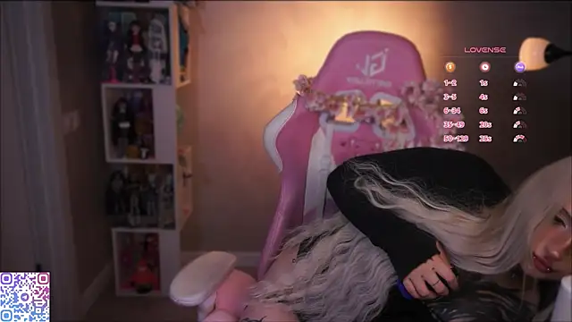 hikmurr online show from March 7, 7:22 pm