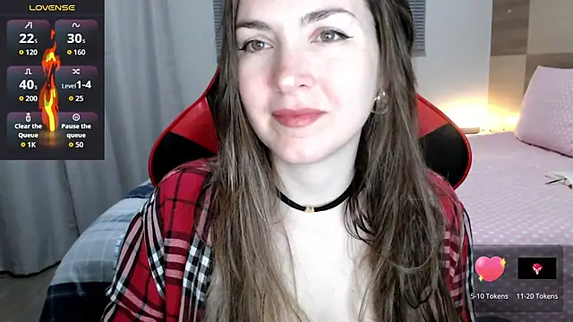 Snapshot of Naughty_Annn chatting on June 5, 3:57 am Naughty Annn online show from June 5, 3:57 am
