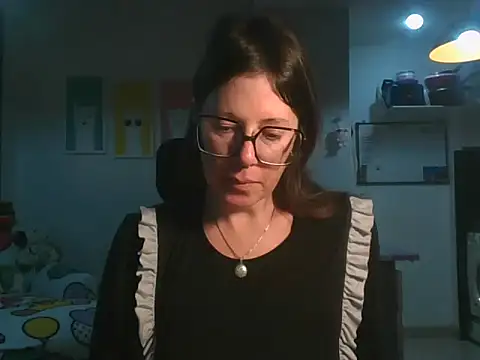 Snapshot of Calentandote chatting on July 13, 8:39 am Calentandote online show from July 13, 8:39 am