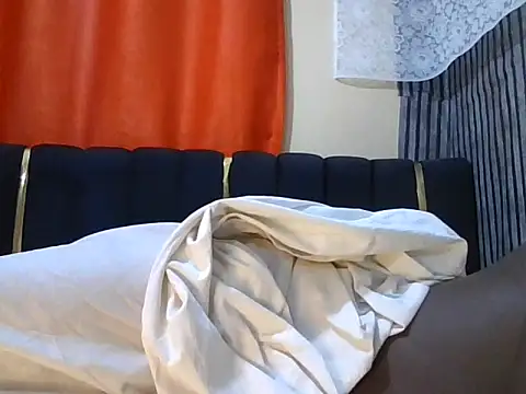 Snapshot of Prety_petty chatting on June 29, 7:25 pm Prety petty online show from June 29, 7:25 pm