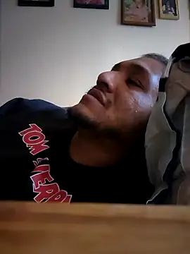 Snapshot of Wildherb244 chatting on December 6, 7:23 pm Wildherb244 online show from December 6, 7:23 pm