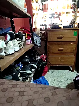 VL25DN26 online show from March 13, 3:51 pm