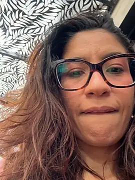 ValeriEvan online show from October 30, 8:20 pm