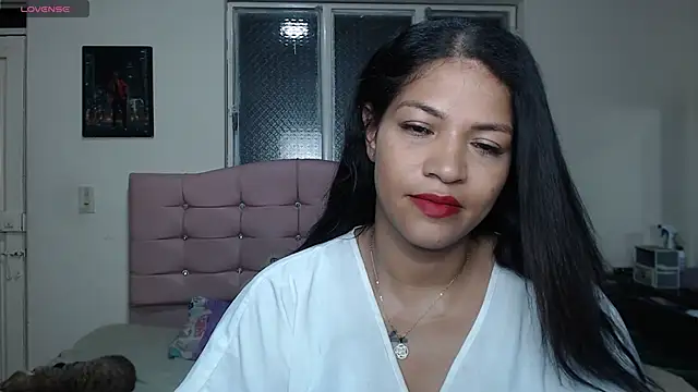 Snapshot of makennaa_ chatting on May 25, 10:21 am makennaa online show from May 25, 10:21 am