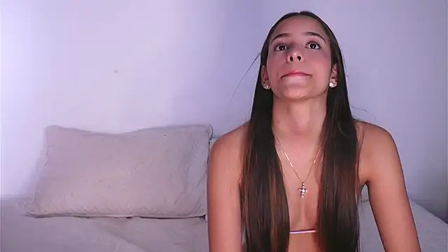 Snapshot of Nicky_and_Blake chatting on December 13, 5:32 pm Nicky and Blake online show from December 13, 5:32 pm