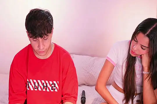 Snapshot of Nicky_and_Blake chatting on February 14, 9:10 pm Nicky and Blake online show from February 14, 9:10 pm