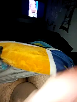 Snapshot of slawlargo01 chatting on March 3, 7:14 am slawlargo01 online show from March 3, 7:14 am