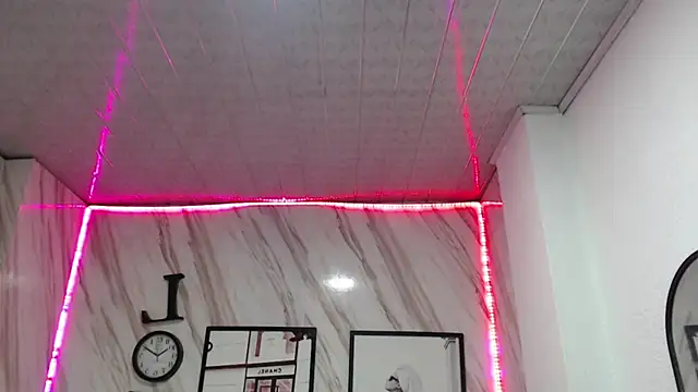  samantha b online show from December 17, 12:43 pm