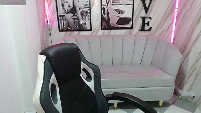  samantha b online show from January 10, 12:47 pm