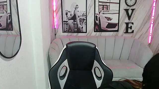  samantha b online show from February 6, 12:59 pm