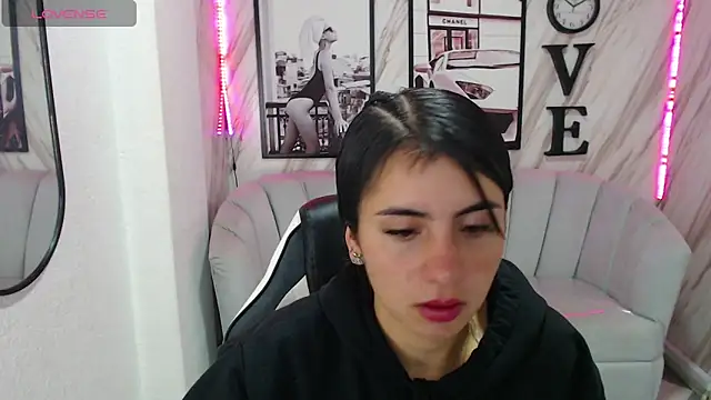  samantha b online show from March 5, 12:55 pm