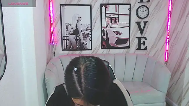  samantha b online show from March 12, 12:47 pm