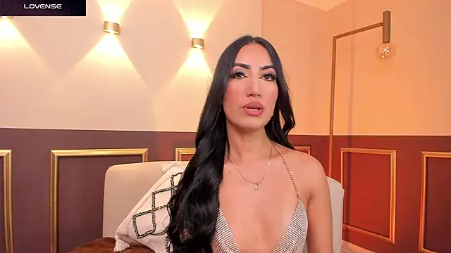 morganlake  online show from April 11, 3:44 am