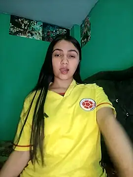 Snapshot of Nahiara_velez chatting on June 7, 11:08 pm Nahiara velez online show from June 7, 11:08 pm