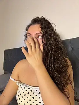 Snapshot of eva_y_marcelo chatting on April 26, 11:30 am eva y marcelo online show from April 26, 11:30 am