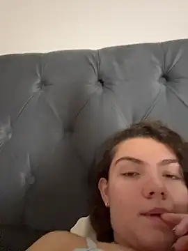 Snapshot of eva_y_marcelo chatting on April 28, 11:26 am eva y marcelo online show from April 28, 11:26 am