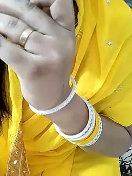 Snapshot of Diya_Chopra chatting on December 5, 5:15 am Diya Chopra online show from December 5, 5:15 am