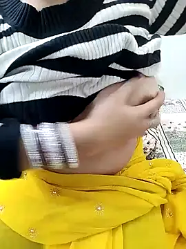 Snapshot of Diya_Chopra chatting on January 12, 10:12 am Diya Chopra online show from January 12, 10:12 am