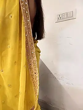 Snapshot of Diya_Chopra chatting on March 16, 2:53 am Diya Chopra online show from March 16, 2:53 am