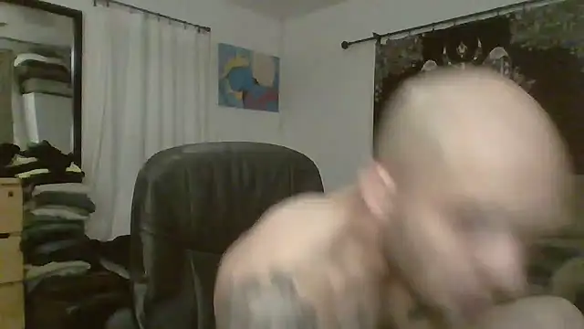 Snapshot of JohnnyDeep187 chatting on January 6, 12:02 pm JohnnyDeep187 online show from January 6, 12:02 pm