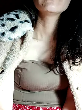 Cute20love20 online show from December 9, 7:39 pm