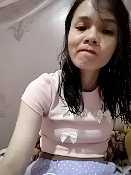 Cute20love20 online show from March 2, 5:44 am