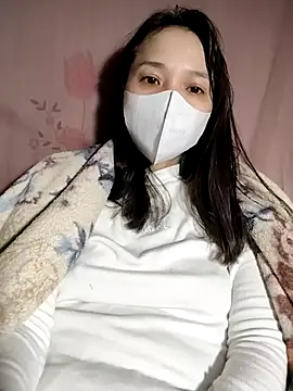 Cute20love20 online show from March 12, 7:49 pm
