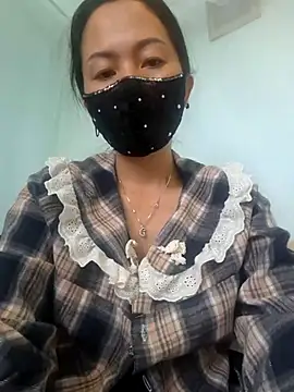 Snapshot of Baby-sexytits18 chatting on March 7, 1:09 am Baby-sexytits18 online show from March 7, 1:09 am