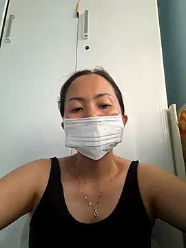 Snapshot of Baby-sexytits18 chatting on March 19, 9:28 am Baby-sexytits18 online show from March 19, 9:28 am