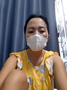 Snapshot of Baby-sexytits18 chatting on September 15, 11:27 pm Baby-sexytits18 online show from September 15, 11:27 pm