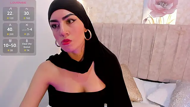 Snapshot of fatimarab chatting on November 18, 8:46 pm fatimarab online show from November 18, 8:46 pm
