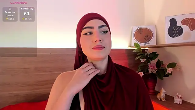 Snapshot of fatimarab chatting on July 10, 9:17 pm fatimarab online show from July 10, 9:17 pm