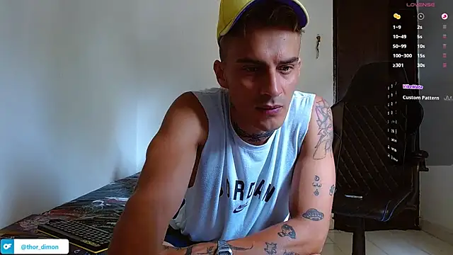 bray hotboy777 online show from March 22, 2:53 pm