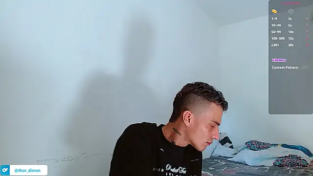 bray hotboy777 online show from April 18, 3:27 pm