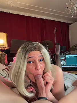 FoxyandTed online show from March 14, 5:07 pm