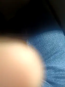 Snapshot of franko1987 chatting on March 8, 1:36 pm franko1987 online show from March 8, 1:36 pm