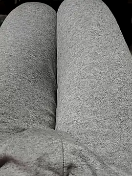 Snapshot of franko1987 chatting on February 8, 4:49 am franko1987 online show from February 8, 4:49 am