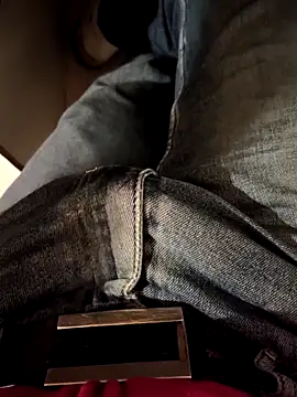 Snapshot of franko1987 chatting on February 19, 5:03 am franko1987 online show from February 19, 5:03 am