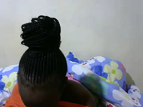 Snapshot of Thicky_kyla chatting on April 20, 7:26 pm Thicky kyla online show from April 20, 7:26 pm