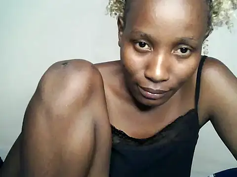 Snapshot of juiccypussy chatting on June 4, 4:18 am juiccypussy online show from June 4, 4:18 am