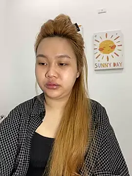 Odette68 online show from February 24, 12:19 am