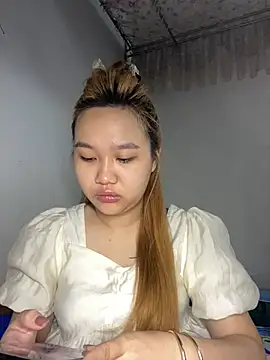 Odette68 online show from May 24, 12:48 am