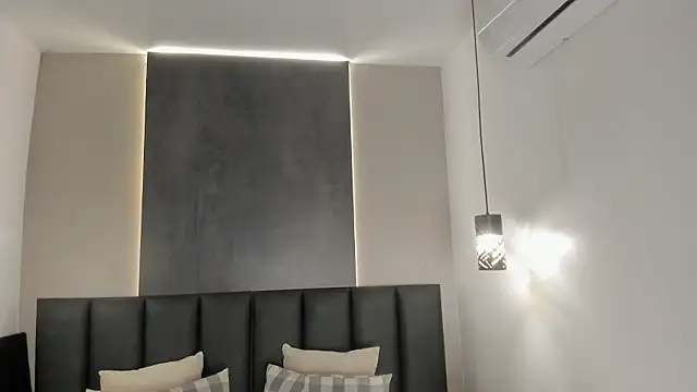 AbbyWathson online show from February 10, 11:47 am