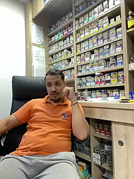 Snapshot of baramadalin chatting on June 1, 6:53 pm baramadalin online show from June 1, 6:53 pm