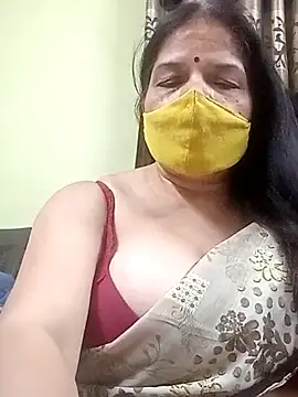 Snapshot of IndianAngle chatting on April 23, 8:33 pm IndianAngle online show from April 23, 8:33 pm