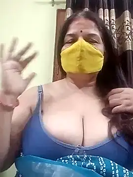 Snapshot of IndianAngle chatting on April 24, 9:06 pm IndianAngle online show from April 24, 9:06 pm