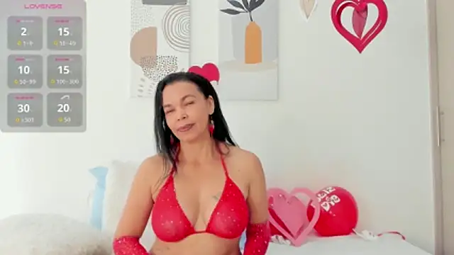 Evawalker  online show from February 14, 3:20 pm