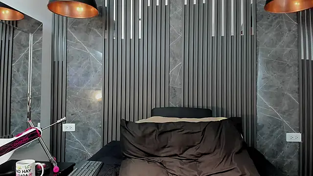 SaraiEvans online show from November 21, 3:38 am